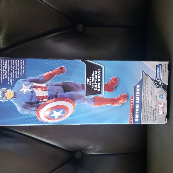 Marvel Captain America Titan Hero Series - Picture 7 of 13